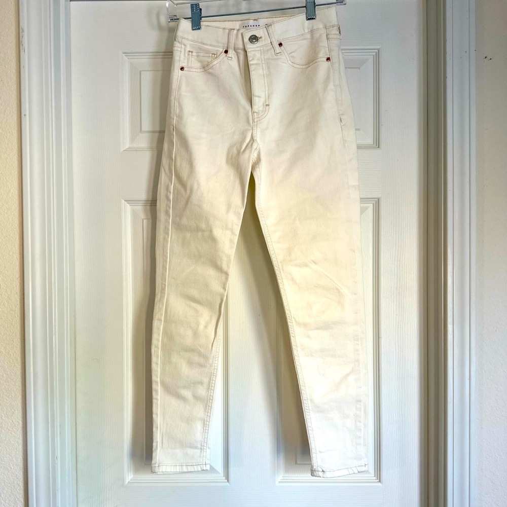 TopShot ‘Jamie’ jeans NWOT
Warm cream color with tan stitch